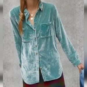 Pilcro Anthropologie Mara Velvet Button Down Turquoise Size 2 NWOT